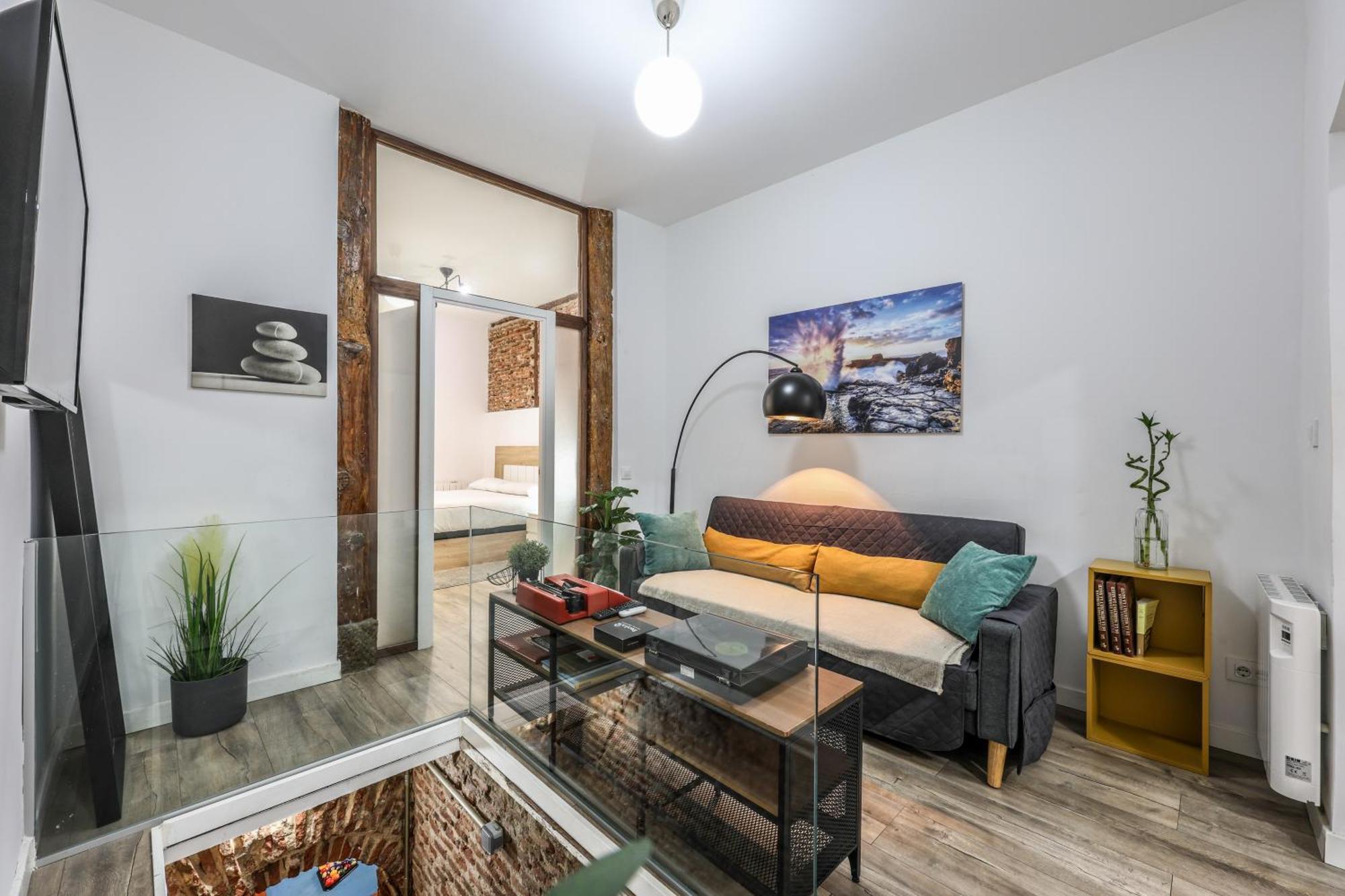 Unique Flat La Latina * Billiard & Darts Apartment Madrid Ngoại thất bức ảnh